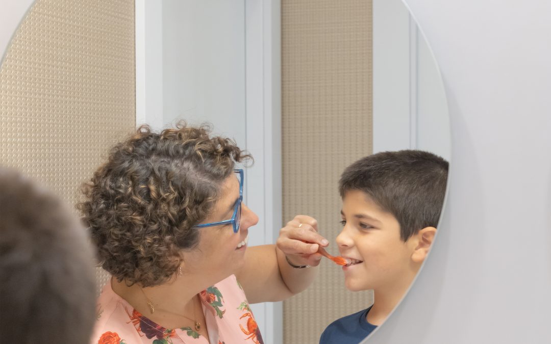 Cómo lograr que tu hijo tenga buenos hábitos dentales